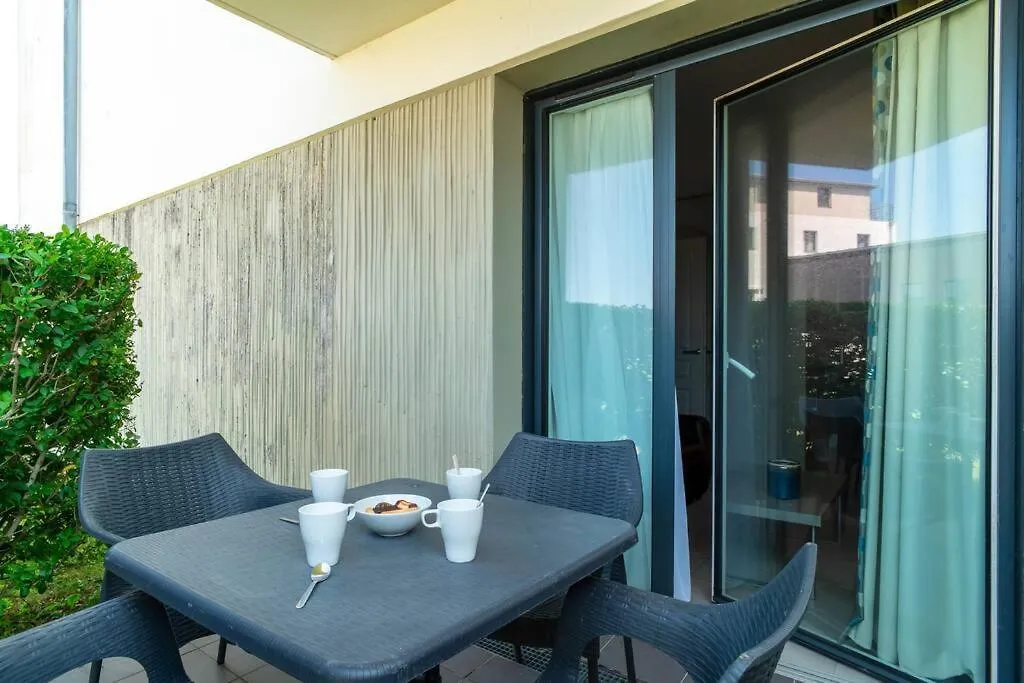 Les Thermes 408 - Appt Pour 4 Avec Piscine Partagee Concarneau France